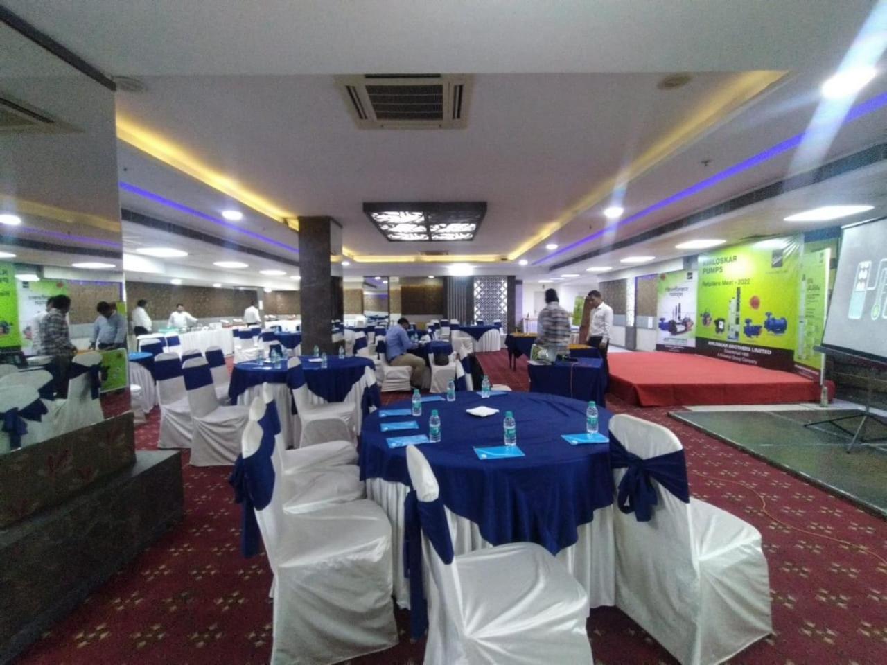 Hyphen Business Hotel Noida Dış mekan fotoğraf